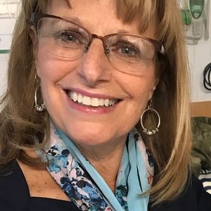 Meet your Posher, Diana